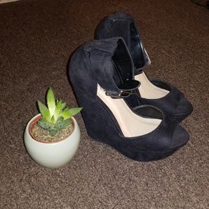 Sexy black ankle strap Heels